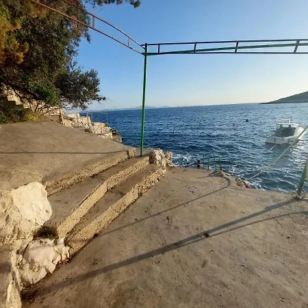 Aurora דירה Čara