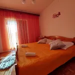 Apartment Aurora *