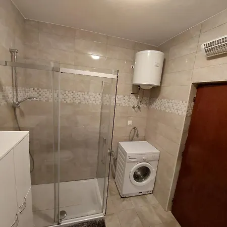 Aurora Apartment Čara